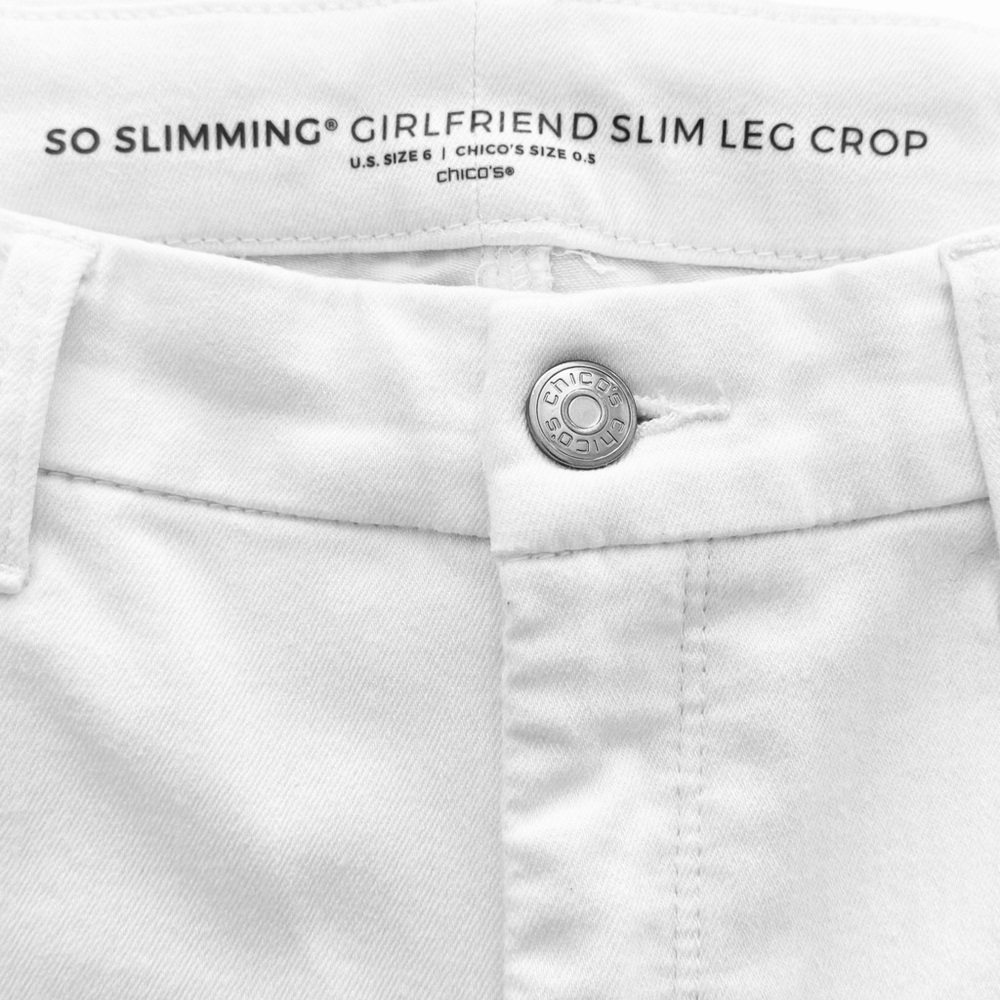 NWOT So Slimming by Chico’s Alabaster Girlfriend Slim Crop Leg Jeans - Picture 6 of 10